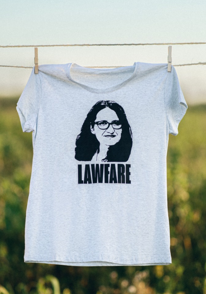 Coberta de Lawfare